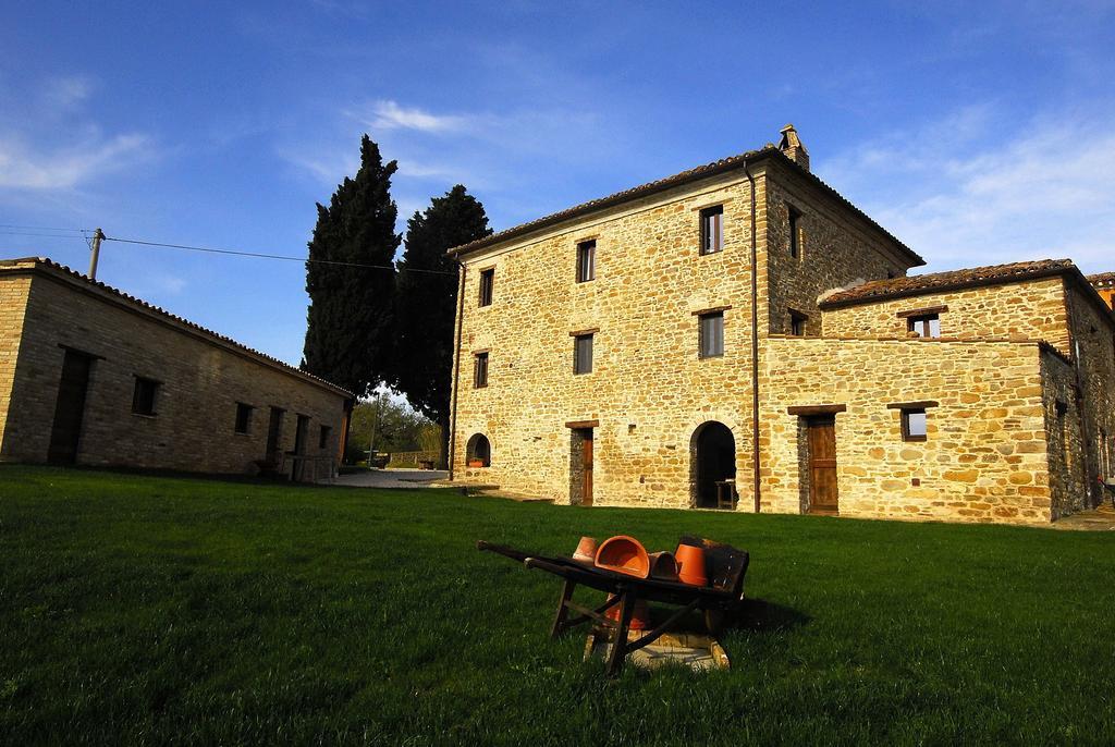 Gasthaus Il Capuccio San Lorenzo in Campo Exterior foto