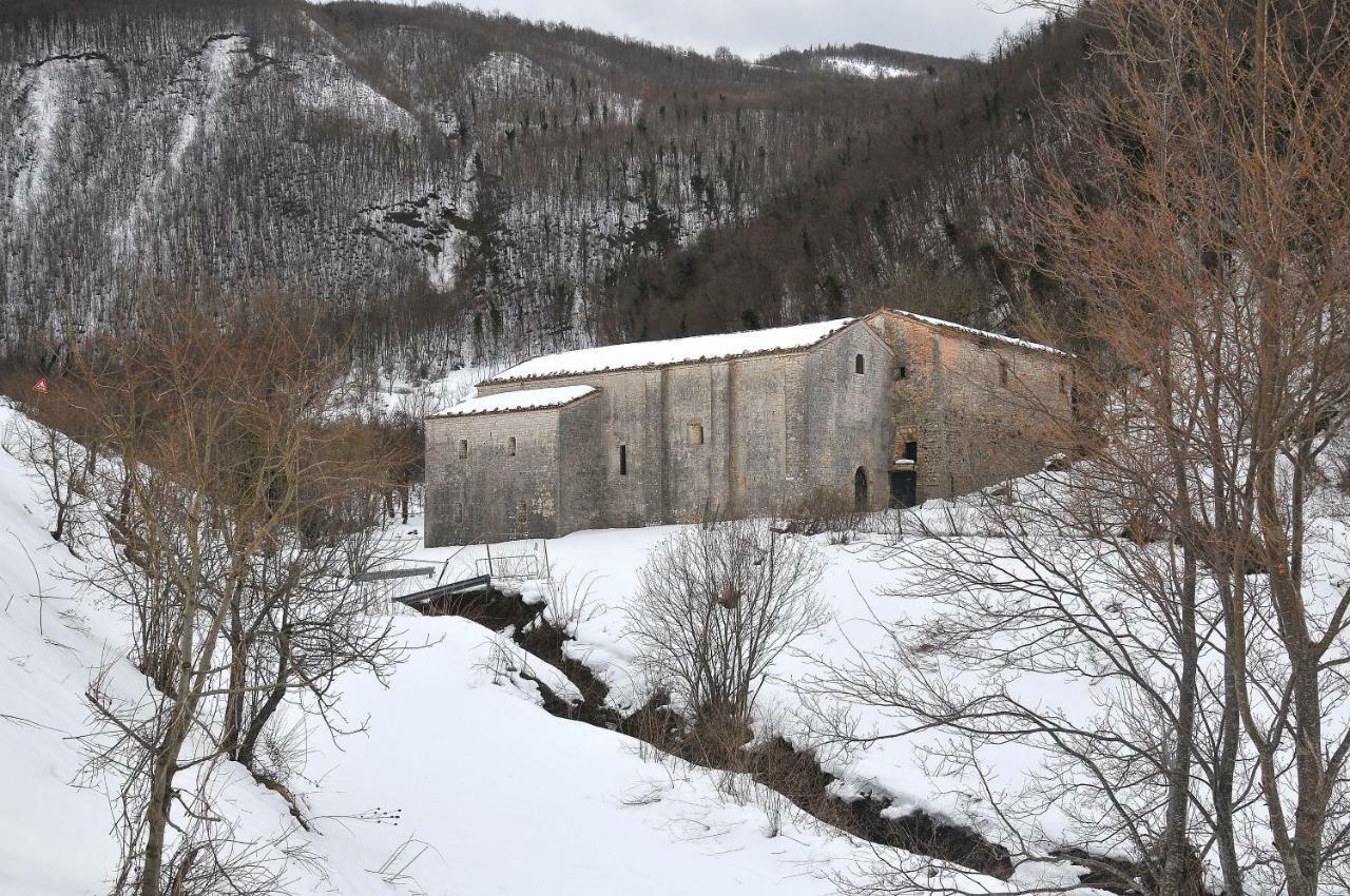 Gasthaus Il Capuccio San Lorenzo in Campo Exterior foto